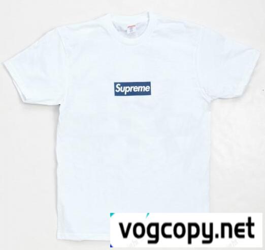 抜群な相性のSupreme シュプリーム ヤンキースボックスロゴ　抜群のＴシャツ  ホワイト.