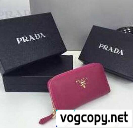 機能性に優れた　秋冬 prada プラダ 上質な素材でキーケース 4色可選 