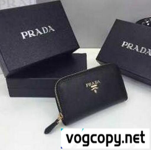 機能性に優れた　秋冬 prada プラダ 上質な素材でキーケース 4色可選 