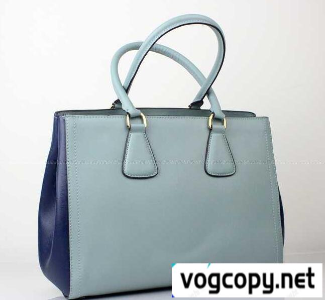 大人っぽい雰囲気を演出するPRADA プラダコピー　機能性を備えているレディースハンドバッグ.