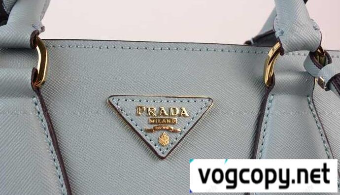 大人っぽい雰囲気を演出するPRADA プラダコピー　機能性を備えているレディースハンドバッグ.