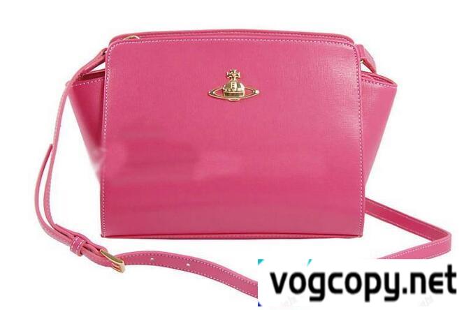実用的なVIVIENNE WESTWOOD ヴィヴィアン ウエストウッド 　上品で遊び心のあるショルダーバッグ.