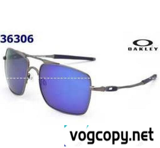 バリエーション豊富なフ OAKLEY オークリー 夏選びたい紫外線対策サングラス.