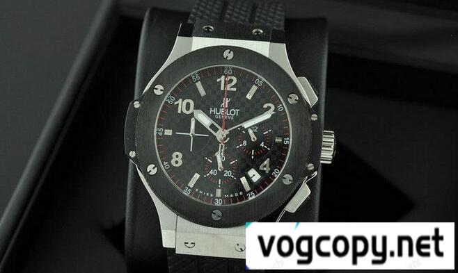 圧倒的な知名度　Hublotウブロコピー  日本製クオーツクロノグラフ 日付表示 腕時計.