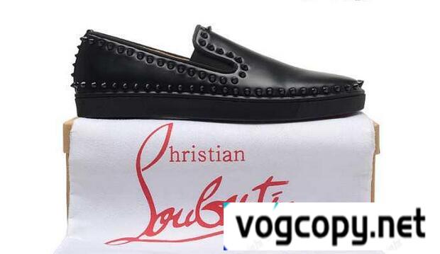 上品な印象Christian Louboutinクリスチャンルブタン　抜群の履き心地ビジネスシューズ.