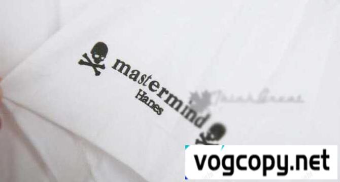 シンプルなデザイン　Mastermin Japan マスターマインドジャパンコピー お洒落な半袖 Tシャツ.