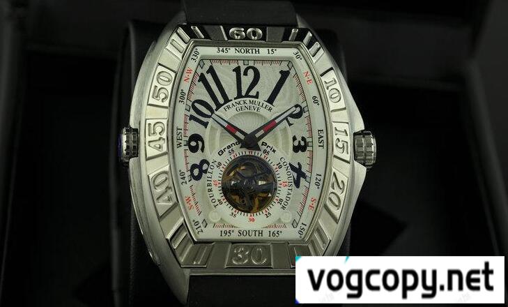 定番モデルのフランクミュラーコピー メンズ腕時計 自動巻き 2針 夜光効果 50.20X43.20mm シルバー ラバー.