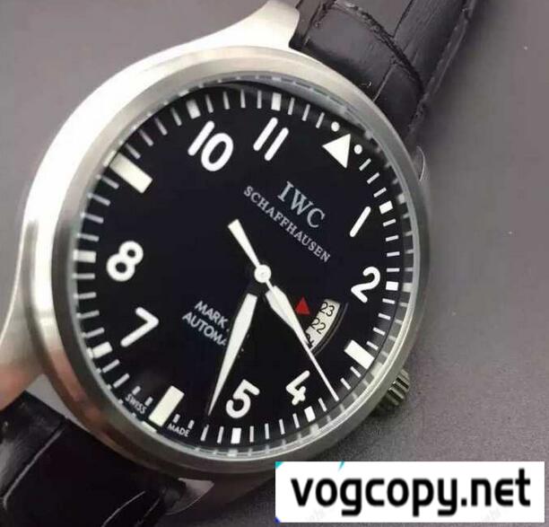 手頃　IWCコピー インターナショナルウォッチ カン 機能を最優先させた男性用腕時計.