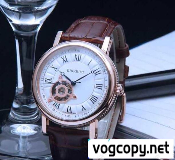 個性的なデザイン　Breguet ブレゲコピー　実用的な男性用腕時計 3色可選.