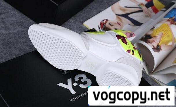 クッション性抜群　Y-3 コピー　おしゃれなスニーカー 2色可選.