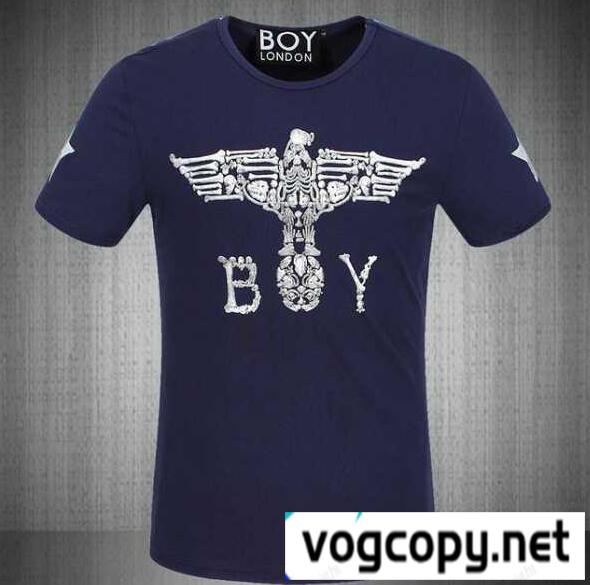 存在感を発揮するBOY LONDON ボーイロンドン　使い勝手の良い半袖Tシャツ.