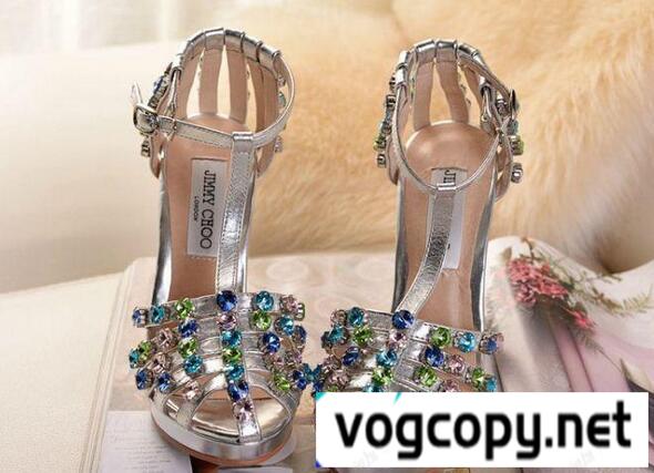 人気の高いJIMMY CHOO ジミーチュウ スーパーコピー プレゼントにパンプス.
