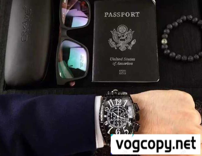 長く愛されているフランクミュラー FRANCK MULLER6針クロノグラフ日付表示フランクミュラー 時計 コピー