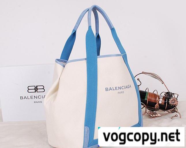 今季のトレンドBALENCIAGAバレンシアガ コピー 激安 流行のハンドバッグ