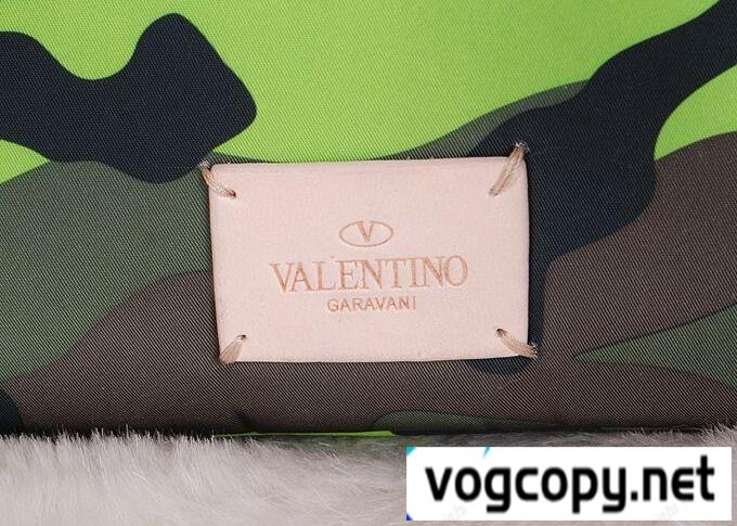 女性に人気のVALENTINO ヴァレンティノ　評価の高いバックパック人気 レディース　