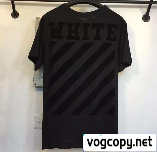 大人にふさわしいデザインOff-White オフホワイト　デザイン性豊か　半袖ブランドシャツ　