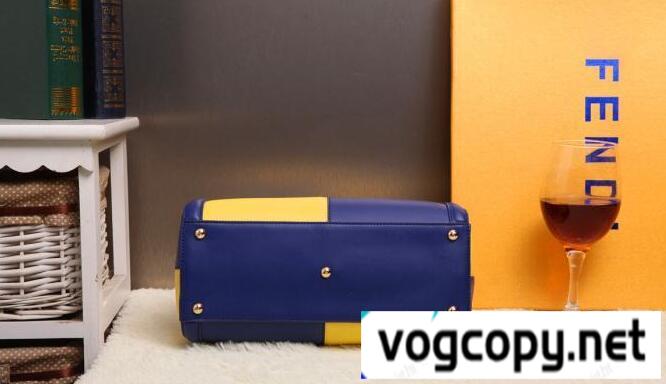 格調高いFENDI 　フェンディ スーパー コピー　 希少なハンドバッグ