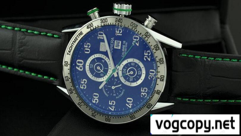 圧倒的な高級感タグホイヤー TAG HEUER カレラ アリゲーターレザー メンズ CV2A1R.FC6235 艶ありの腕時計