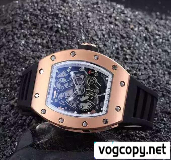 最大80%オフリシャールミル オートマチック  RM-029 RICHARD MILLEムーブメント  実用性重視の腕時計
