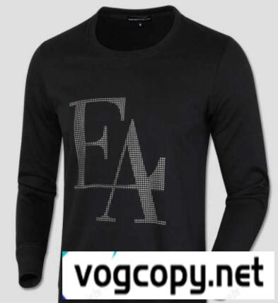 最新トレンドファッション　アルマーニ　ARMANI 　大人気　パーカー メンズ スポーツ?