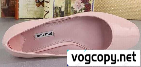 可愛いミュウミュウ パンプスレディースMIUMIU NERO エナメルパンプスシューズ美脚ピンク
