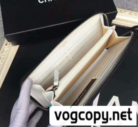 人気アイテムCH財布コピーラウンドファスナー長財布CH ＣＣロゴウォレット