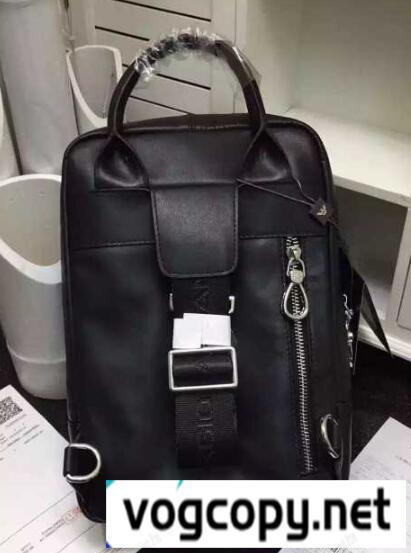 アルマーニバッグメンズ ワンショルダー ボディバッグ ARMANI 斜め掛け 防水レザーハイキング キャンプ 旅行