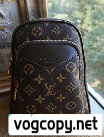 上品 ルイヴィトンバッグメンズLOUIS VUITTON モノグラム ボディバッグ ウェストポーチプレゼント