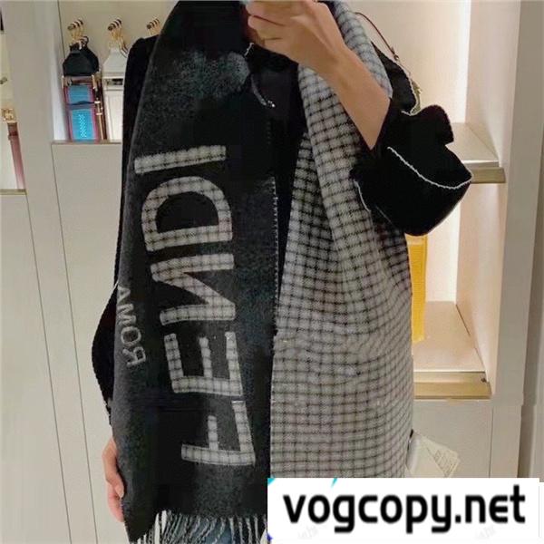 フェンディ スカフーコピー