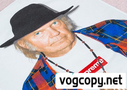 一味違う シュプリーム スーパーコピー  伸縮性も抜群な Tシャツ .