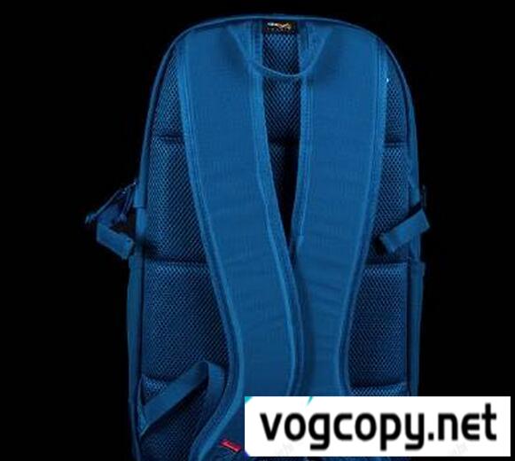 完売品　Supreme 16SS Tonal Backpack denier Cordura シュプリーム トナル　根強い人気のあるバックパック.