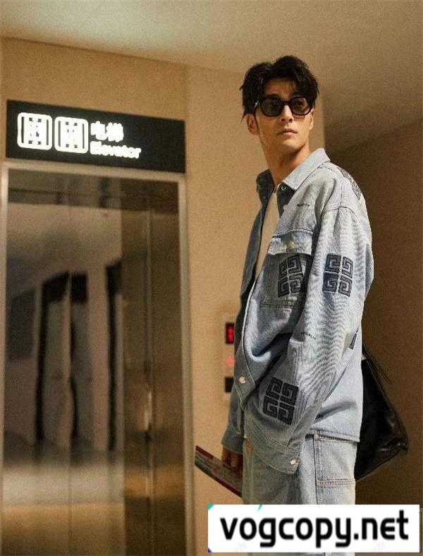 GIVENCHY コピー デニムジャケット