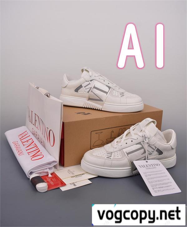 VALENTINO 偽物 スニーカー