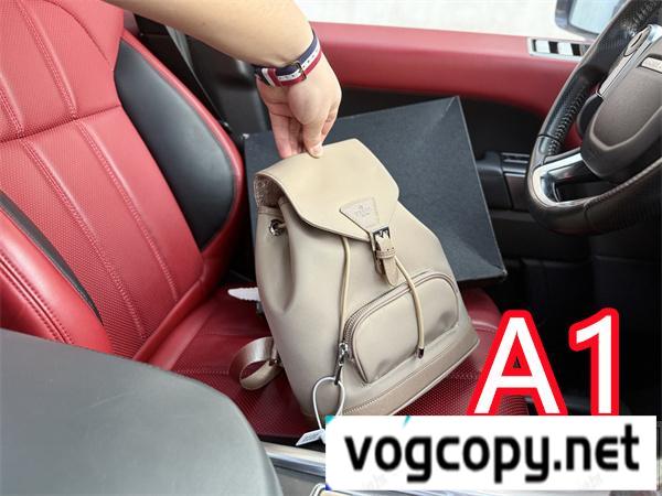 PRADA スーパーコピー リュック