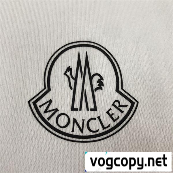 モンクレール 偽物 Tシャツ
