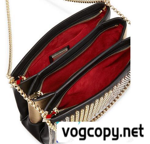 軽くて丈夫なルブタン　Christian Louboutin Shoulder Bag Black 爽やかな印象のチェーンバッグ.