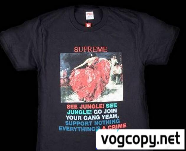 シンプルなデザイン　シュプリーム ダンサー　伸縮性がありＴシャツ　ブラック.
