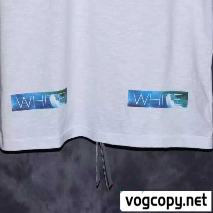 抜群な存在感オフホワイトｔシャツ格安OFF-WHITEコピー定番のクルーネック半袖Tシャツメンズトップス