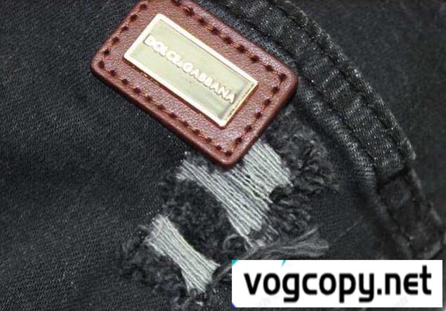 VOG ブランド 偽物