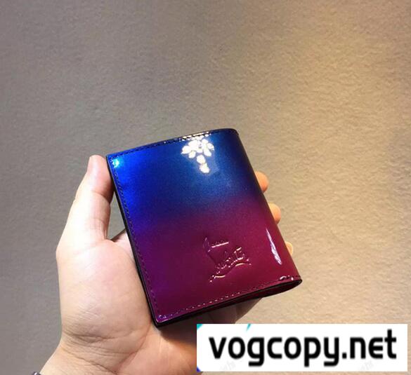プレゼントに クリスチャン ルブタン  新アイテム ウォレット 財布.