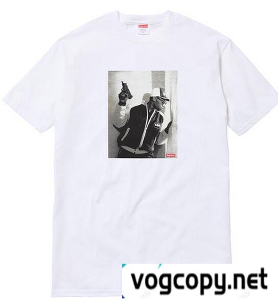 着心地を完璧に備えた逸品シュプリーム スタイルアップ効果高めのＴシャツ .