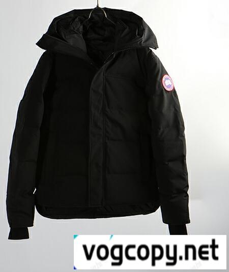 印象的なモデル　CANADA GOOSE/カナダグース　デザイン性の高いダウンジャケット.