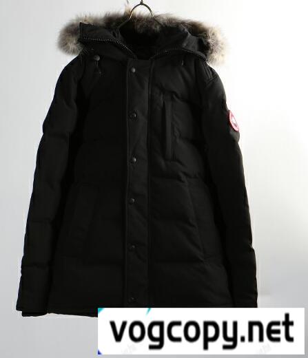 カジュアル　CANADA GOOSE/カナダグース　魅力的に ダウンコート.