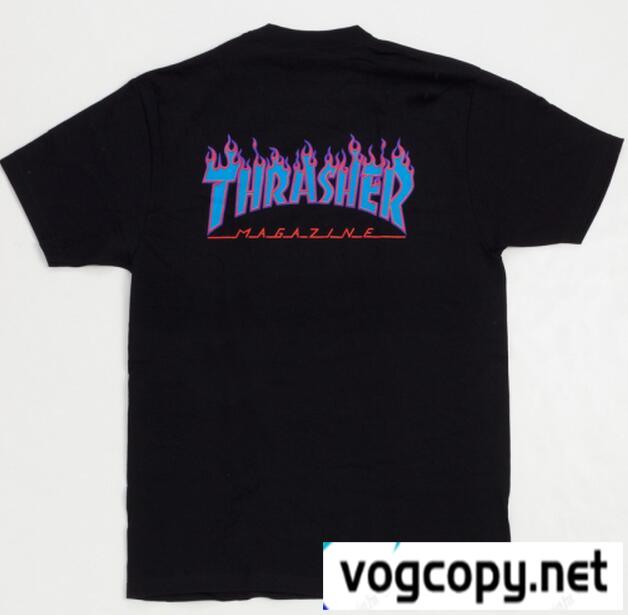 デザインの機能性が高いシュプリーム  愛用できるスラッシャーTシャツ   .
