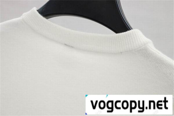 美品 PRADA 肩切返し ロンT ポケット付 ラバーロゴ メンズ - トップス
