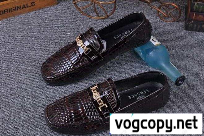 VERSACE ヴェルサーチ コピー通販 カジュアルシューズ