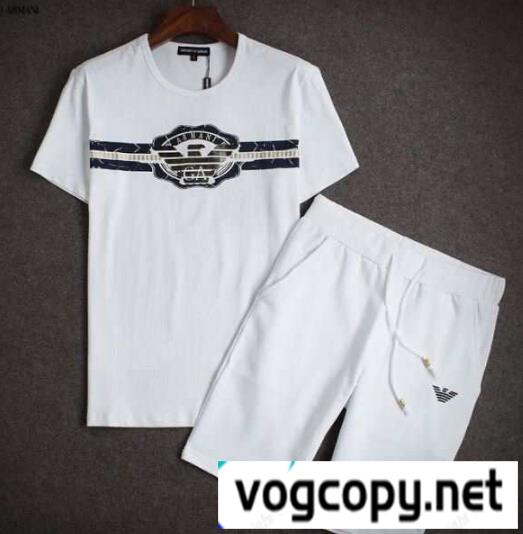 ARMANI アルマーニ 偽物 半袖Tシャツ