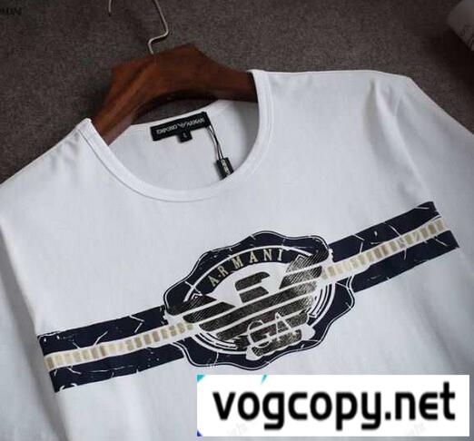 ARMANI アルマーニ 偽物 半袖Tシャツ