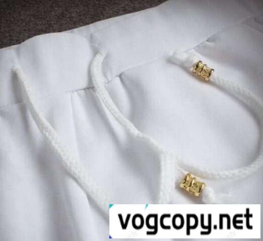 ARMANI アルマーニ 偽物 半袖Tシャツ