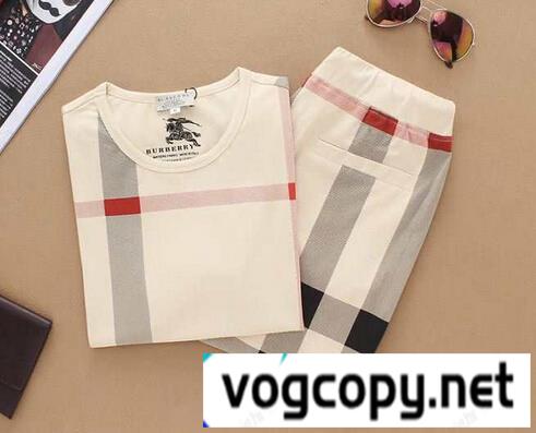 BURBERRY バーバリー 偽物 半袖Tシャツ